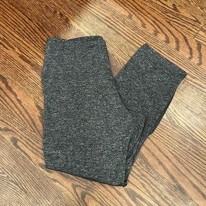 OLD NAVY Active Leggings - size medium